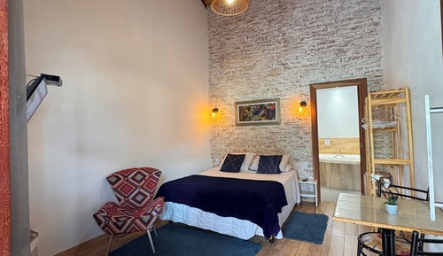 Deluxe Room, 1 Queen Bed