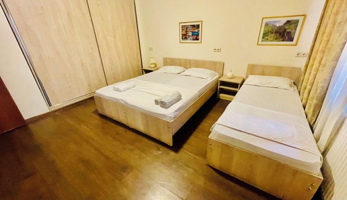 Classic Room, 3 Twin Beds