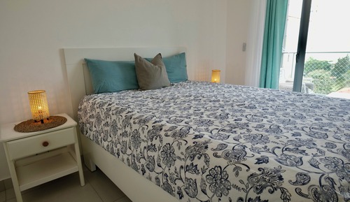 Comfort Apartment, Beach View