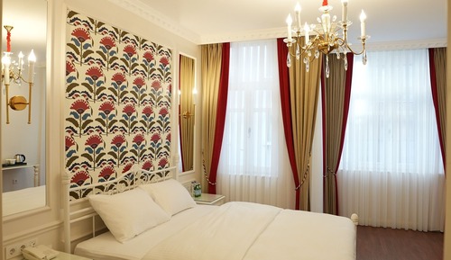 Superior Suite