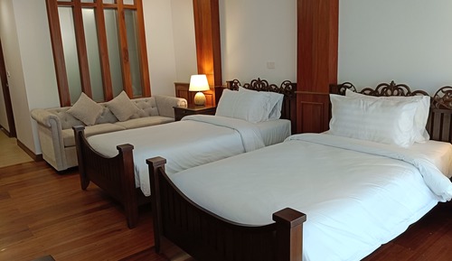 Premier Twin Room, Non Smoking, River View