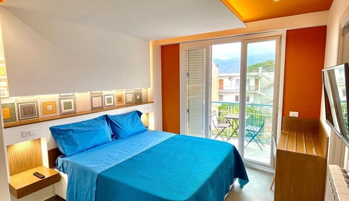 Design Double or Twin Room, Mountain View