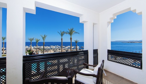 Junior Double or Twin Room, Partial Sea View