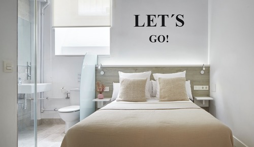 Double Room, 1 Queen Bed