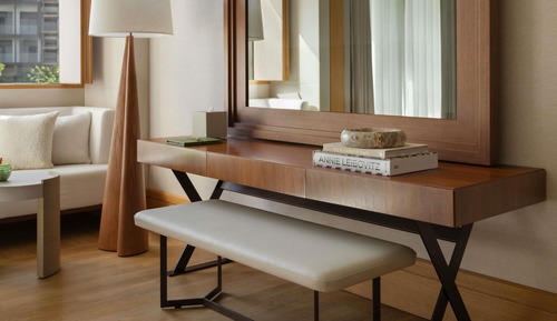 Rising Light TWIN Guestroom with Balcony - Sea View