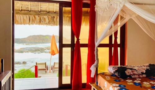 Classic Double or Twin Room, Beach View