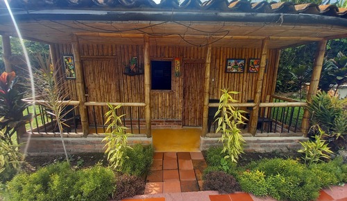 Basic Cabin, Pool View