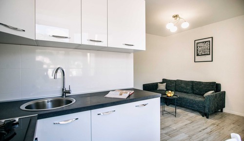 Apartment (Two Bedroom Apartment with City View)