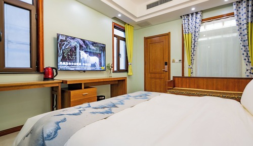 Classic Double Room