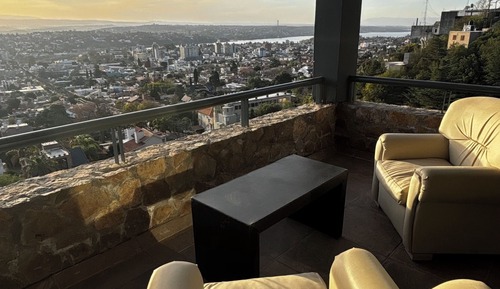 Luxury Room, 1 King Bed, Balcony, Lake View