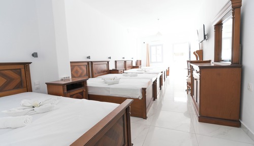 Superior Room, Pool View, Poolside