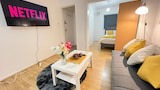 Deluxe Apartment, Garden View