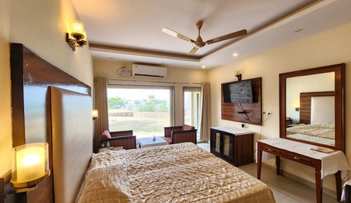 Superior Room, 1 King Bed