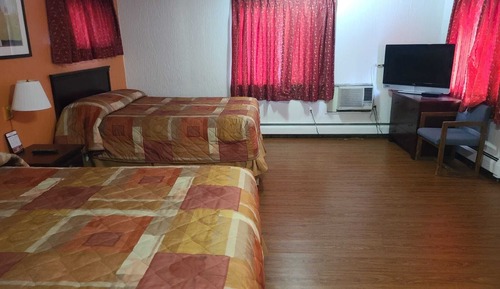 Double or Twin Room, Multiple Beds, Accessible