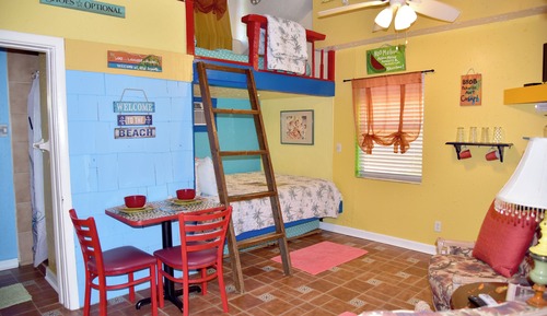 Family Room, Multiple Beds, Canal View, Beachside