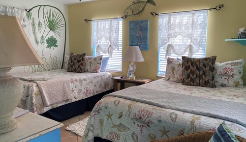 Standard Double Room, Patio, Partial Ocean View
