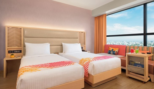 D-Luxe Twin Room