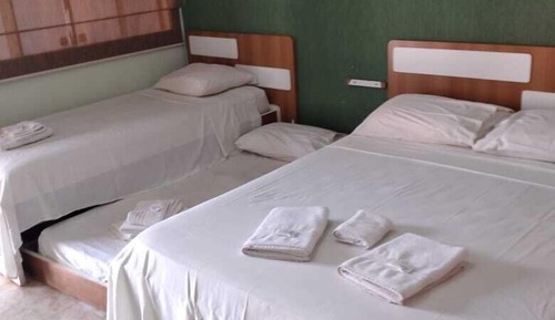 Economy Suite