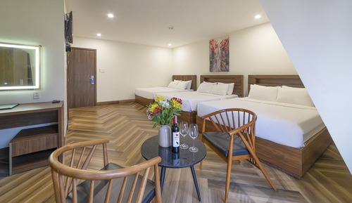 Premier Room, Multiple Beds, City View