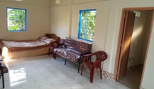 Family Double Room, Pool View