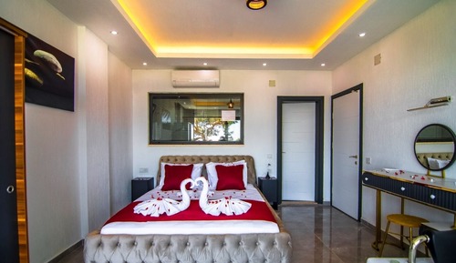 Family Condo, 3 Bedrooms, City View