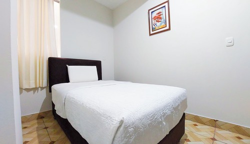 Economy Single Room