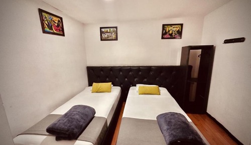Economy Room
