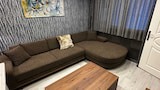 Comfort Room, City View
