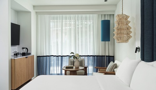 Premium Room, 1 King Bed