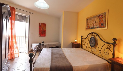 House, 1 Bedroom, Smoking, Balcony