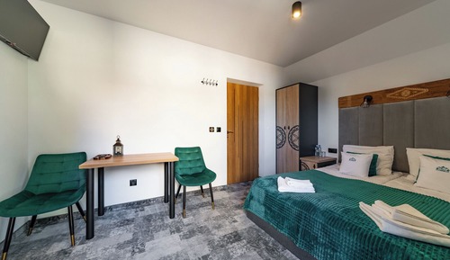 Pokoj 2-osobowy standard balkon b/widoku