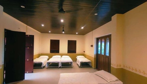Grand Shared Dormitory