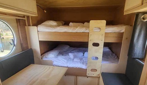 Design Cabin, Multiple Beds