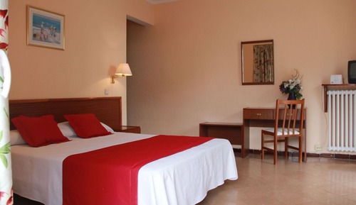 Standard Room (1)