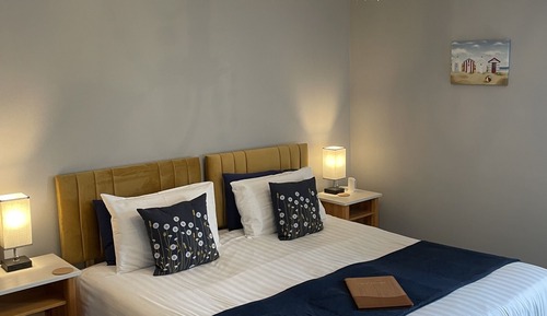 Double or Twin Room, Ensuite (Maidencombe-lge rear view)