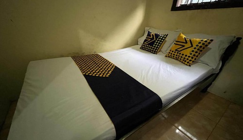 Basic Double Room