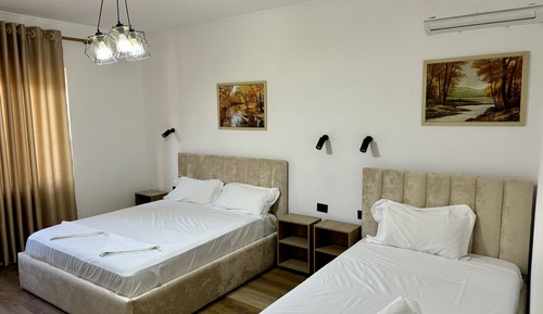 Family Room, 1 Bedroom