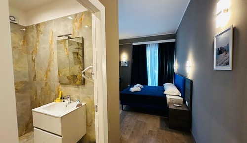 Deluxe Double Room, City View
