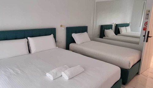 Comfort Triple Room (E)