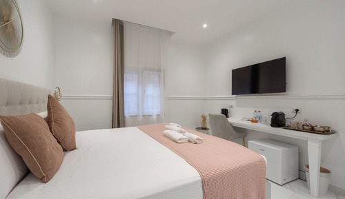 Comfort Double Room (8)