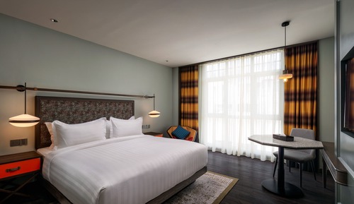 Deluxe Room, 1 King Bed