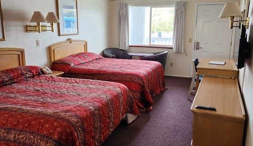 Deluxe Double Room, 2 Queen Beds, Jetted Tub