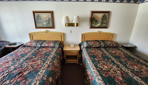 Standard Double Room, 2 Queen Beds