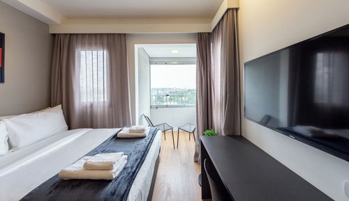 Studio, 1 Double Bed, City View