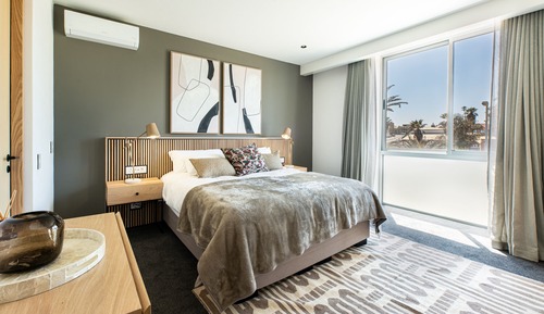Deluxe Apartment
