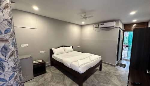 Royal Room