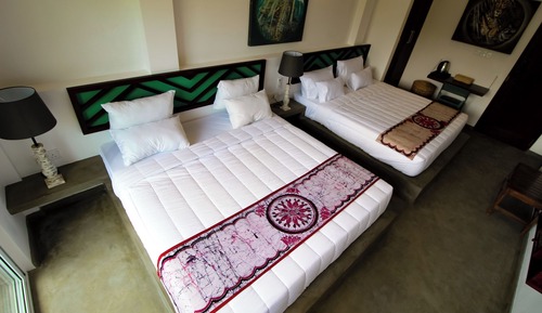Exclusive Studio Suite, Garden View