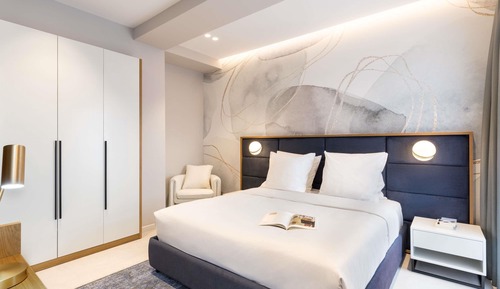 Privilege, Room, 1 King Bed, Balcony