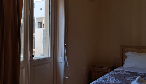 City Single Room