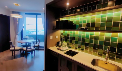 Panoramic Penthouse, 2 Bedrooms, Private Pool, Beach View